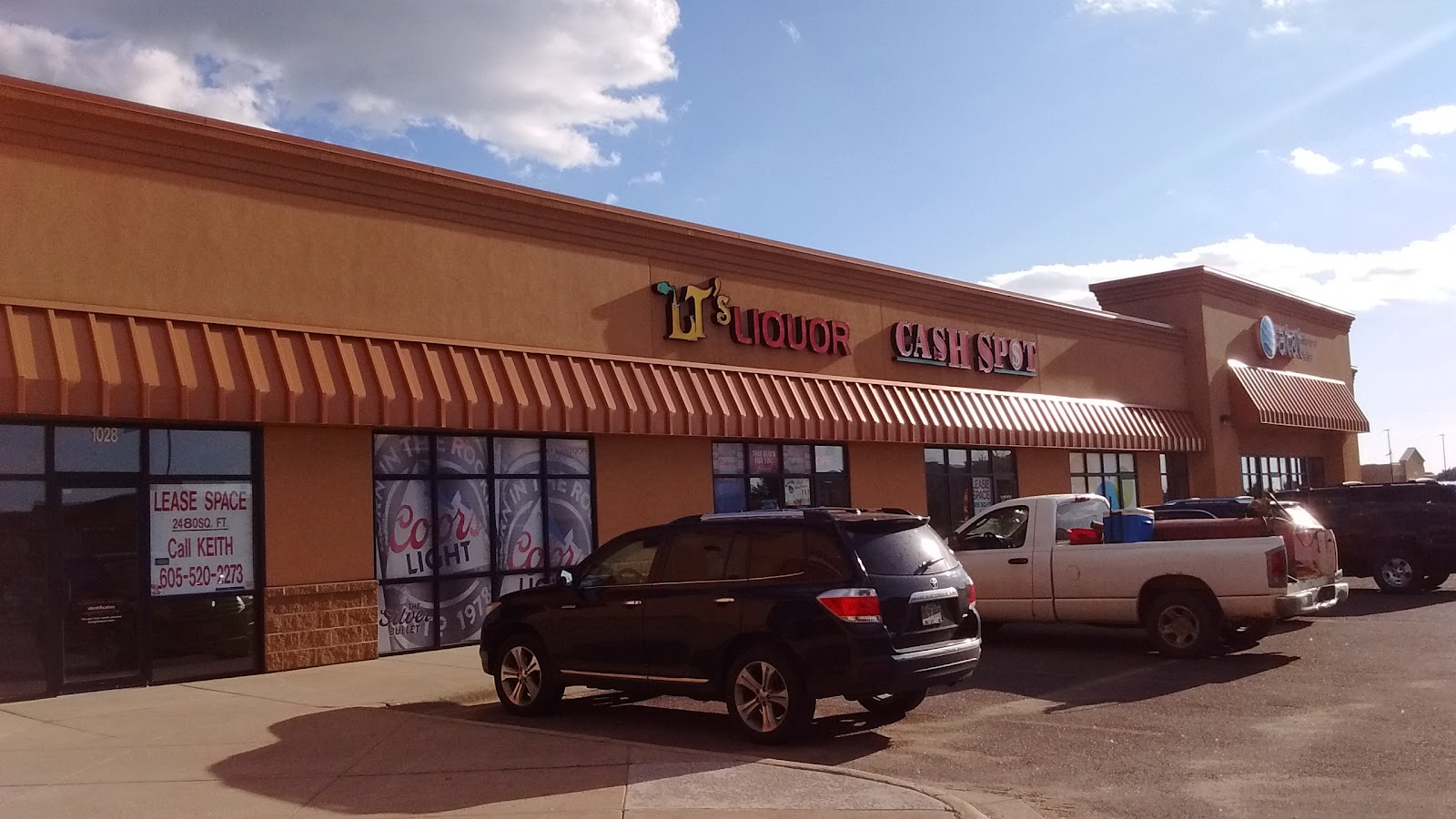 L T's Liquor
