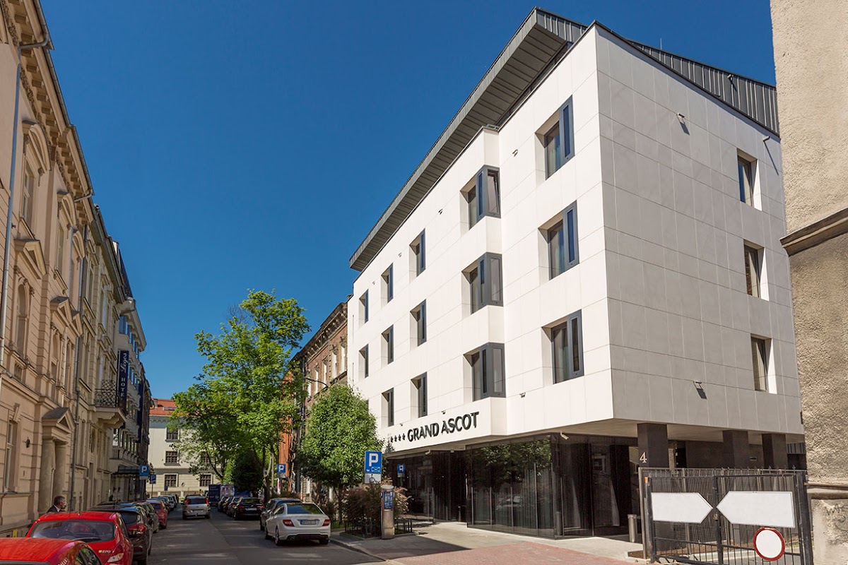 Grand Ascot Hotel, dog-friendly hotel in Krakow