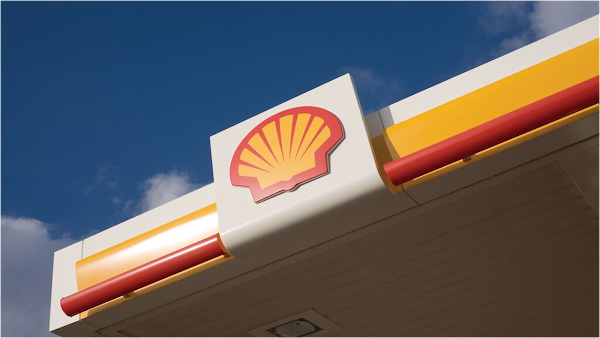 BAXTER AVENUE SHELL exterior