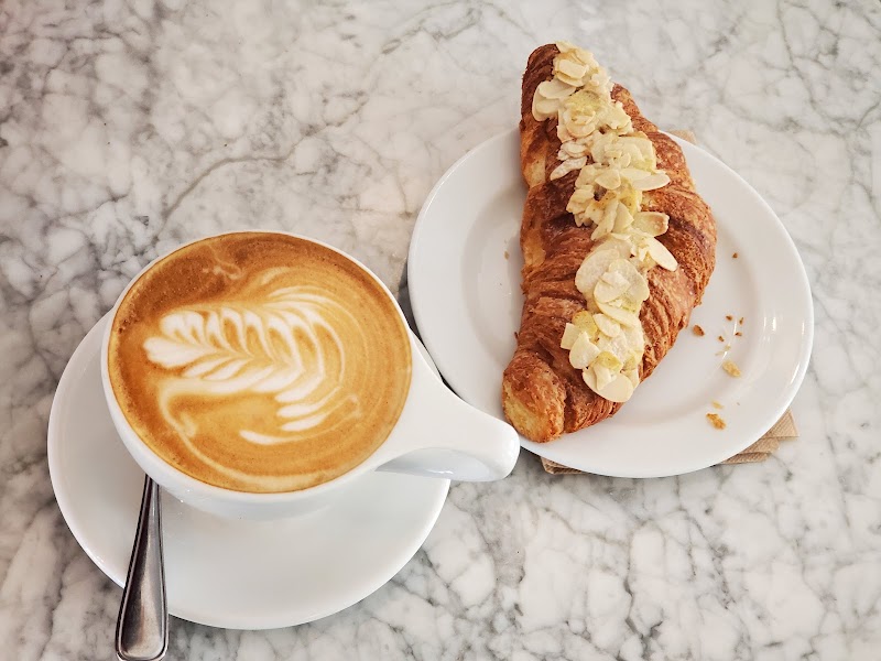 Balzac's Stratford photo 2