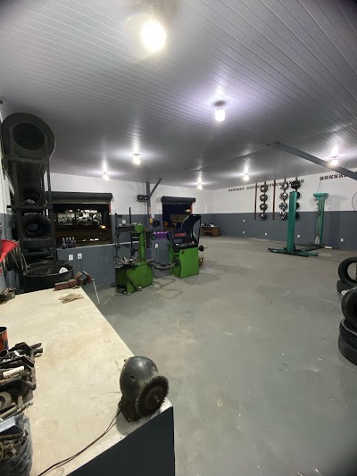 Foto de Borracharia e Auto Center Pantano Pneus