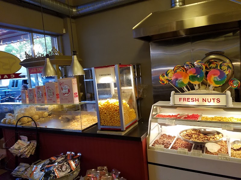 Bright's Candies photo 3
