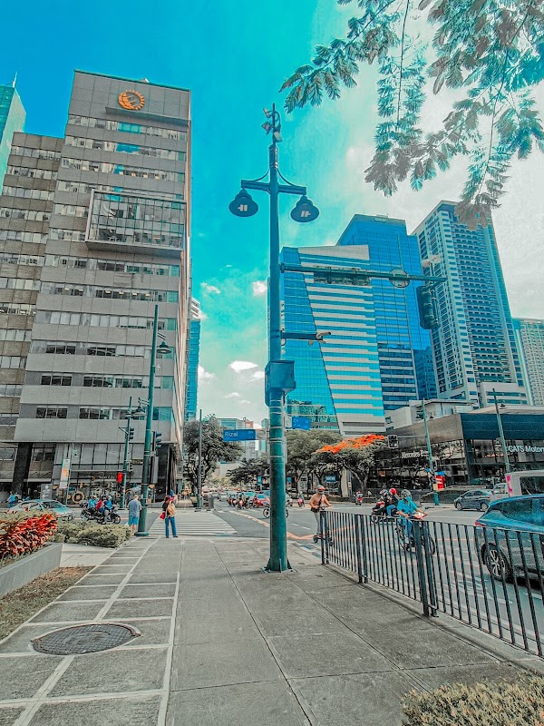 Security Bank - Fort-Fairways Tower