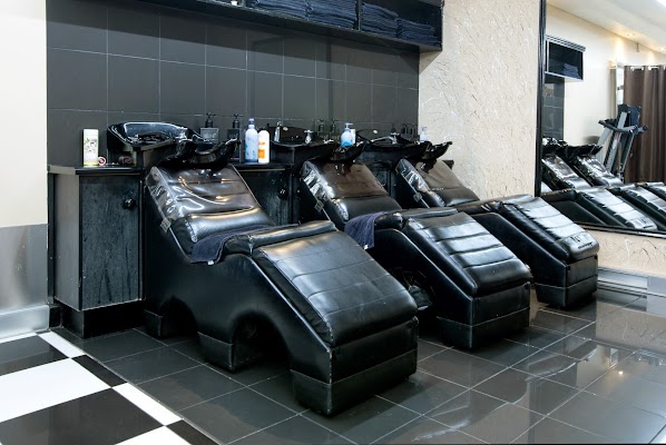 Curly Top Hair Salon photo 3