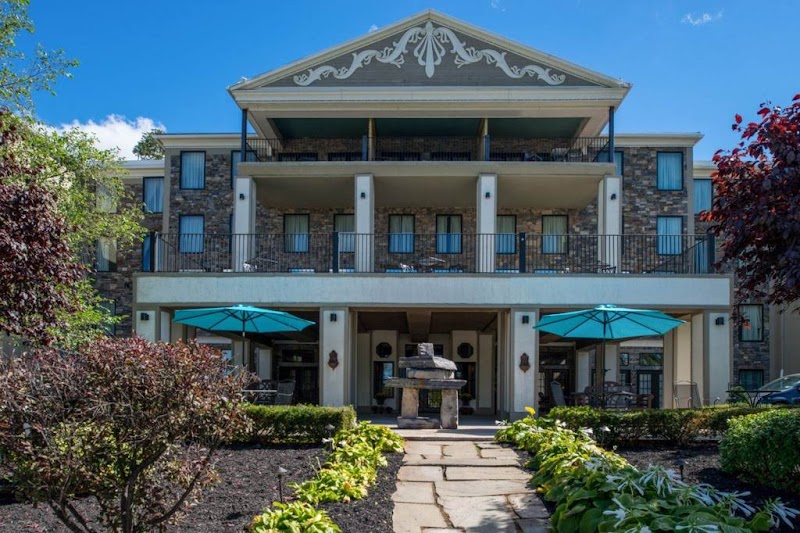 Niagara Crossing Hotel & Spa