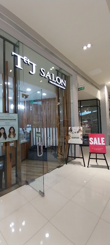 T & J Salon Proffesionals