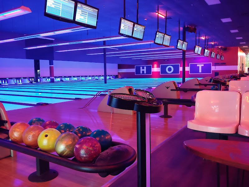 Lucky Strike Matthews — Bowling Alley in Matthews
