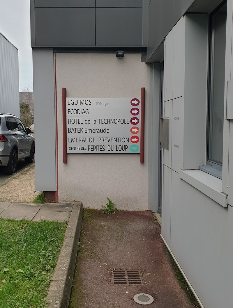 Aline Multon - Conseillère en lactation et sommeil bébé, location tire-lait