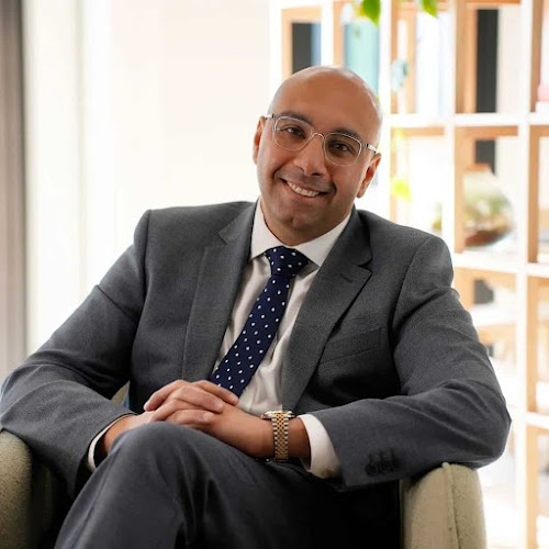 Harley Street Hair Transplant Clinic Manchester logo