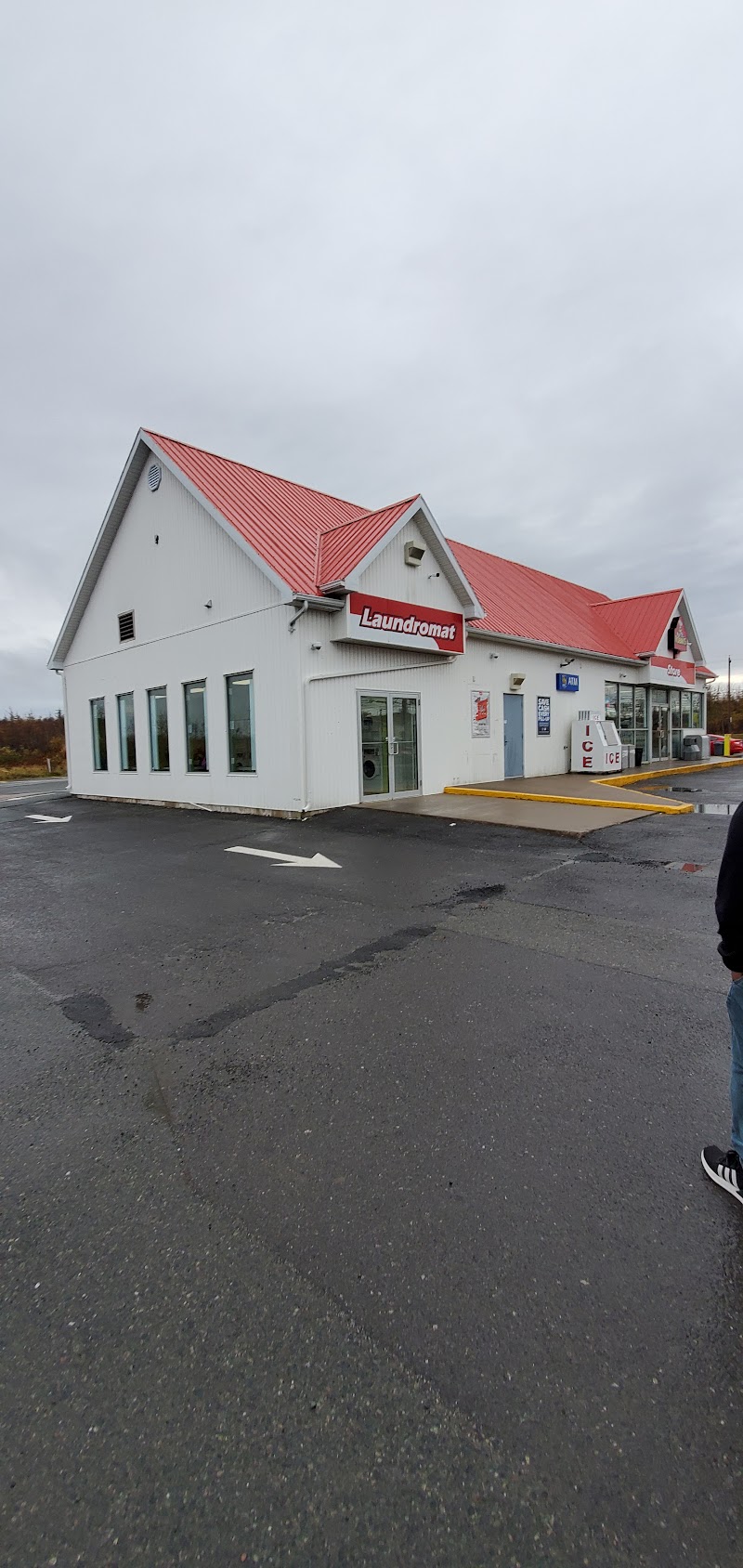 Robins Donuts photo 1