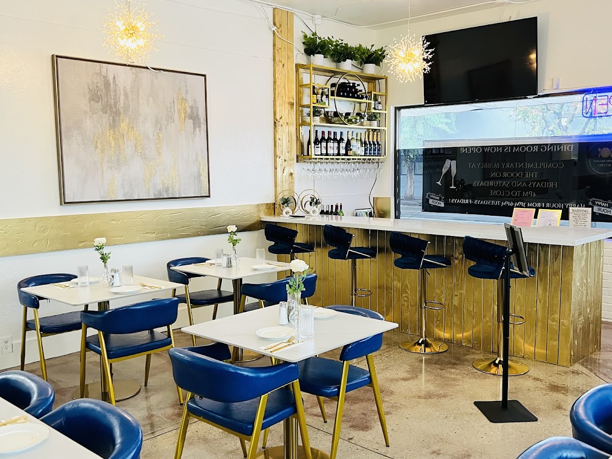 Savoria Melange Bistro in san-pedro