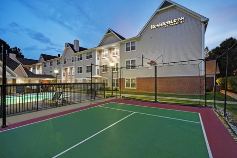 RESIDENCE INN LOUISVILLE AIRPORT exterior