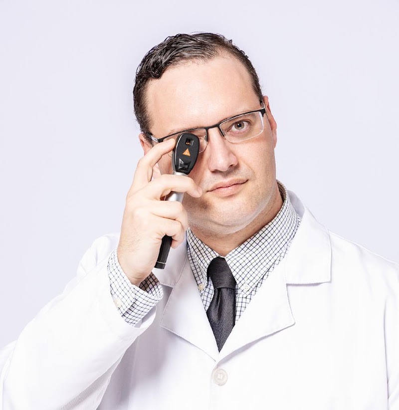 Dr. Daniel Formiga Clínica de Olhos