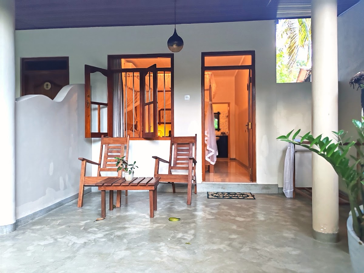 The Jungle view Hotel mirissa