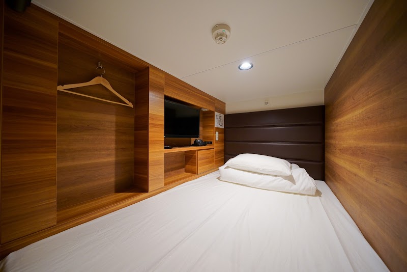 カプセルホテル 広島のお宿 2