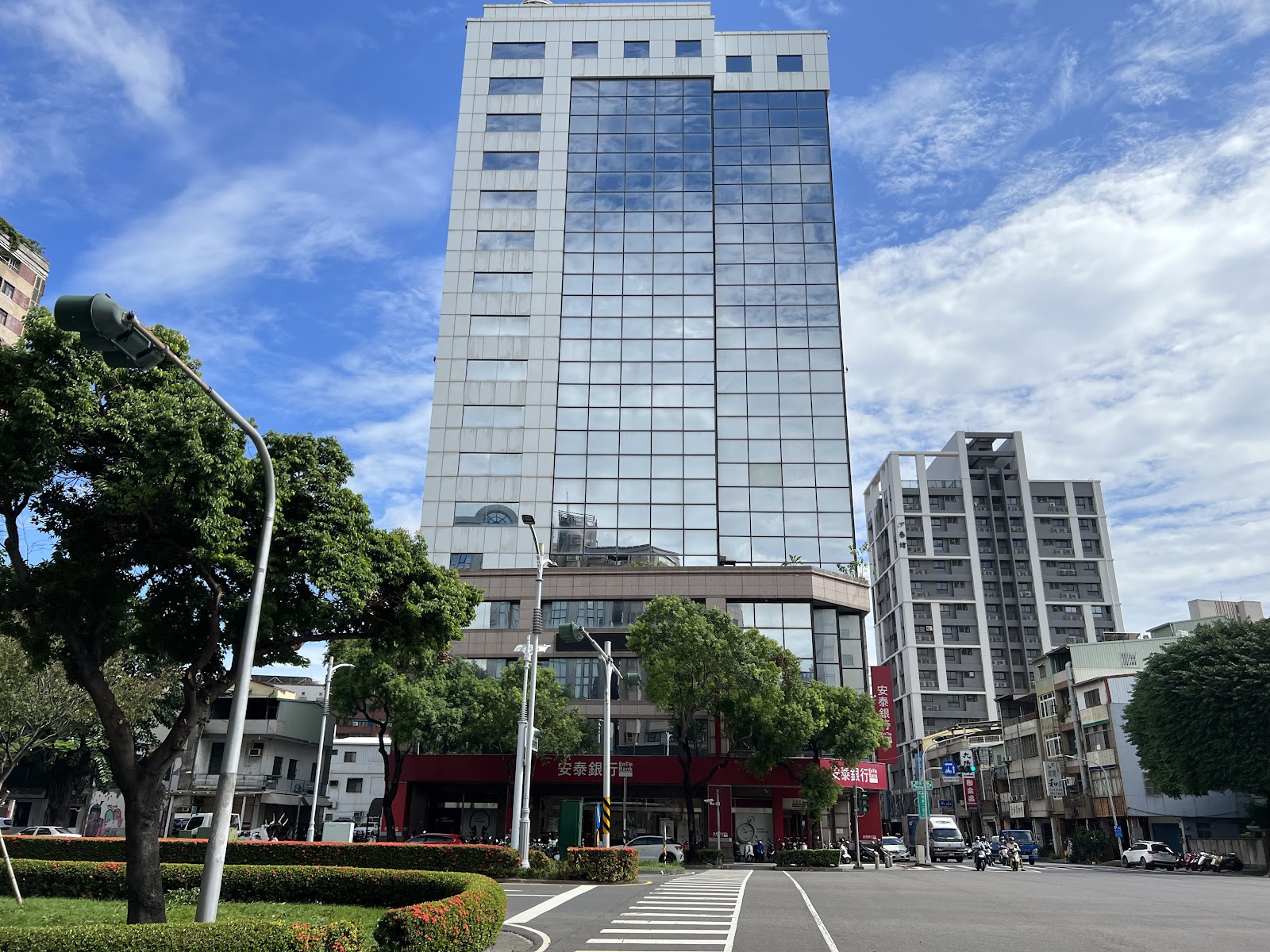 Easy Storage Taiwan 迷你倉 Sinsing District, Kaohsiung - 照片1