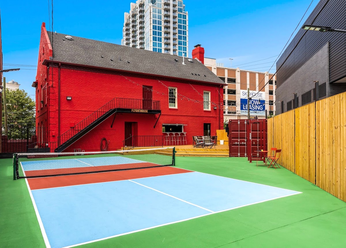 FlyghtHouse: Google Places image 1