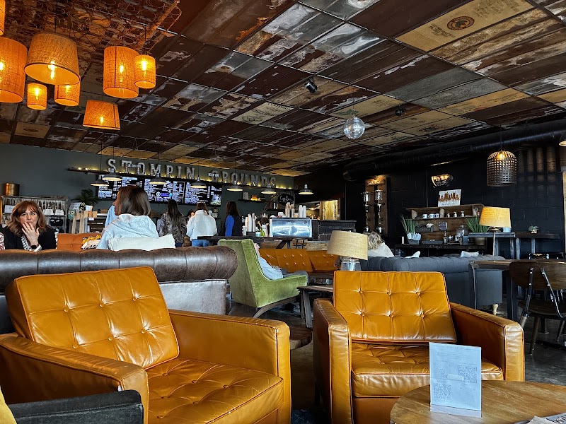 Stompin' Grounds Coffee House photo 3