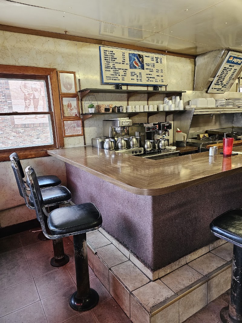 Sloppy Genes Cafe photo 4
