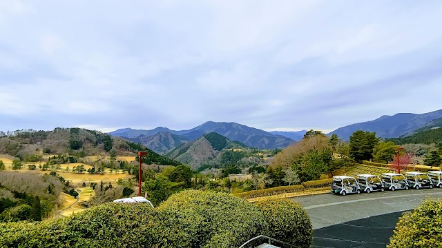 Uenohara Country Club - Photo 4