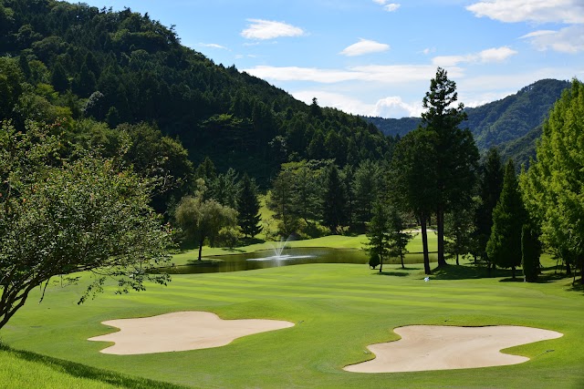 Uenohara Country Club - Photo 1