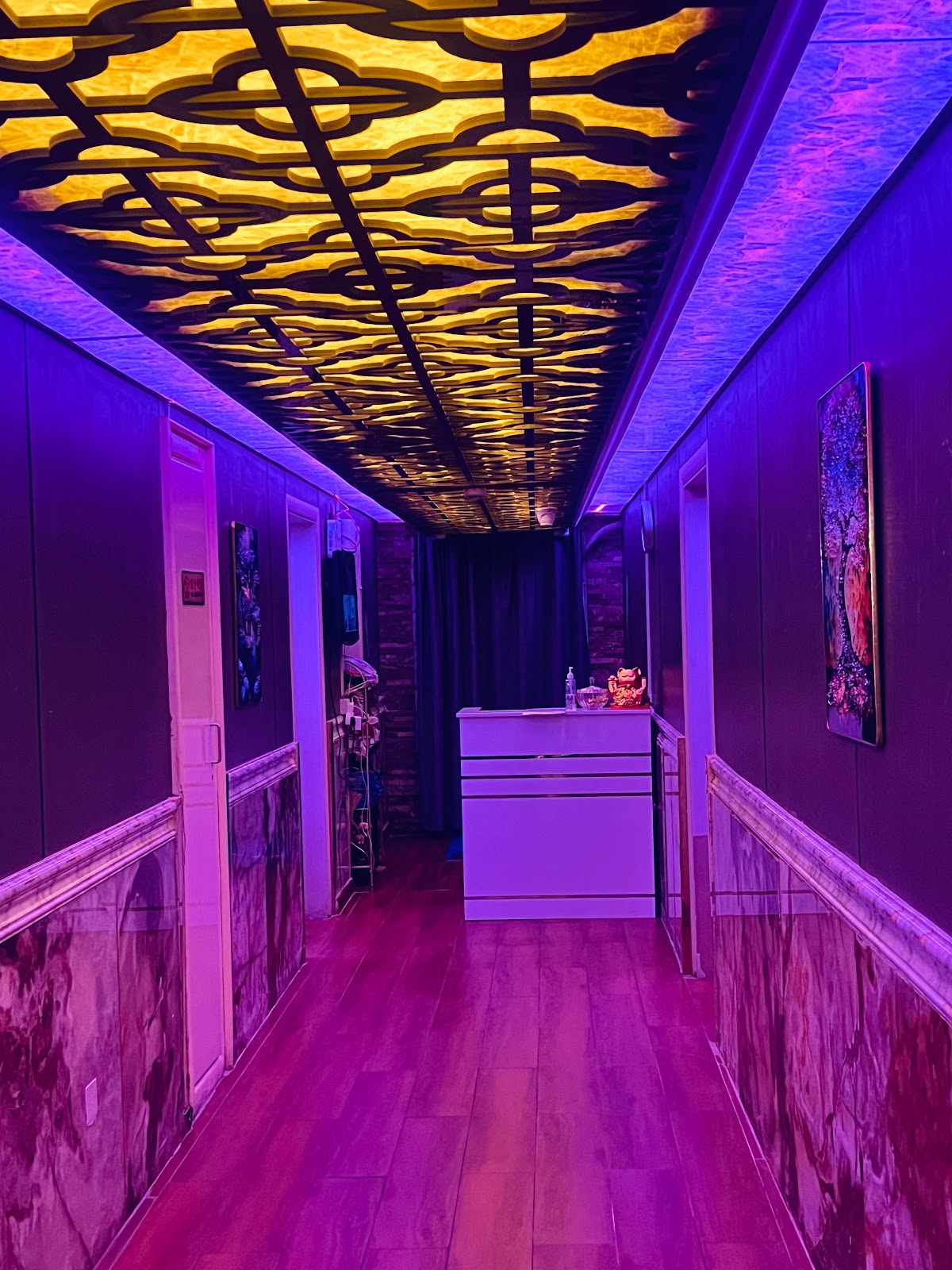Sun and Sands Spa Center