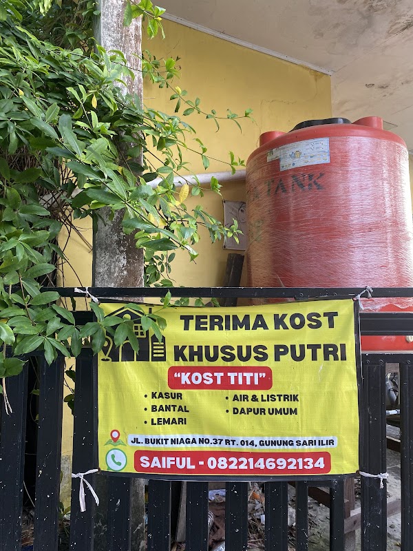 KOST PUTRI “TITI”