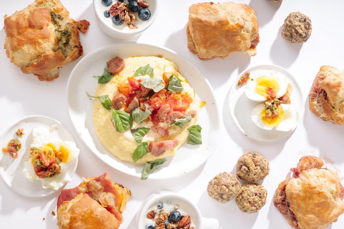 Handy and Hot photo 2