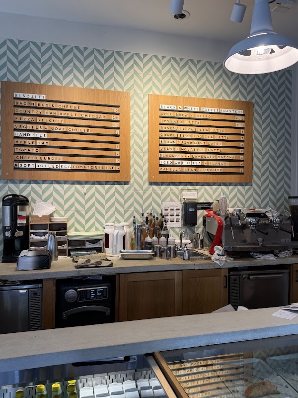 Handy and Hot photo 4