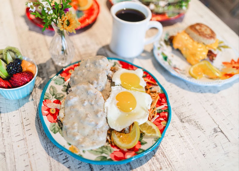 Rise and Shine Café & Bakery photo 2