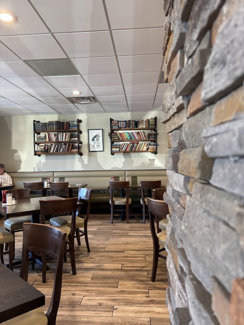 Huxley’s Bookmark Cafe photo 3