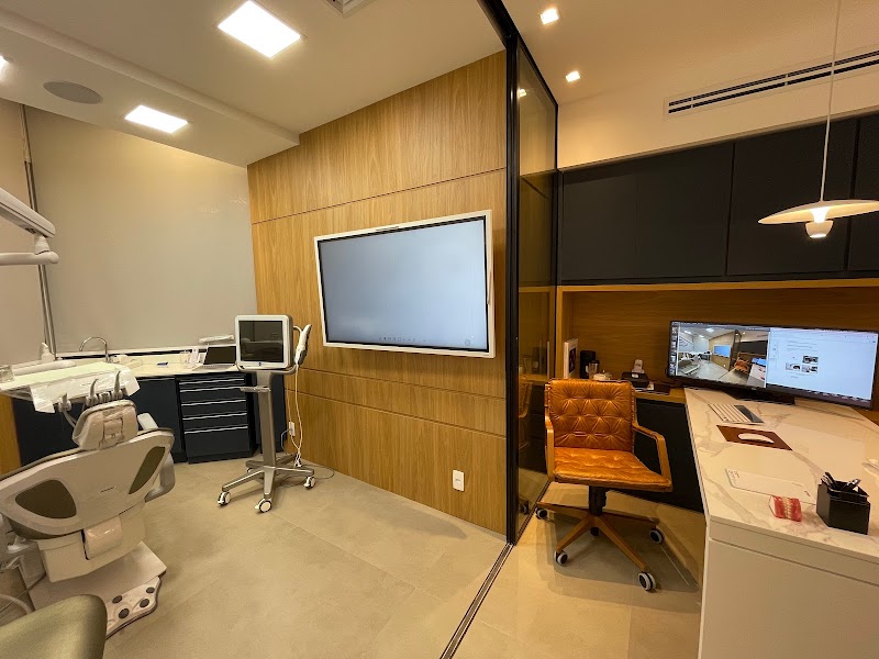 Dr. Marcos Hiroce - foto 3