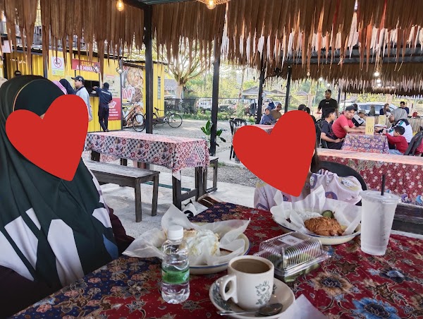 Warung Adwa - Photo 1