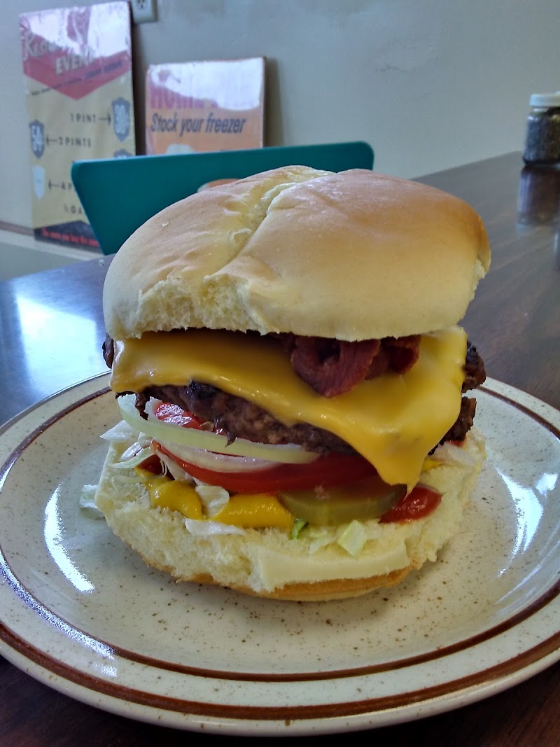 Double Dipper Café photo 2